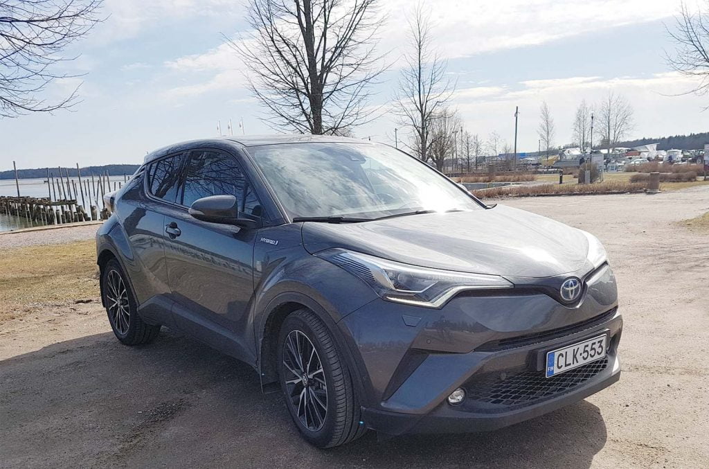 Koeajossa uuden sukupolven Toyota Koeajossa uuden sukupolven Toyota