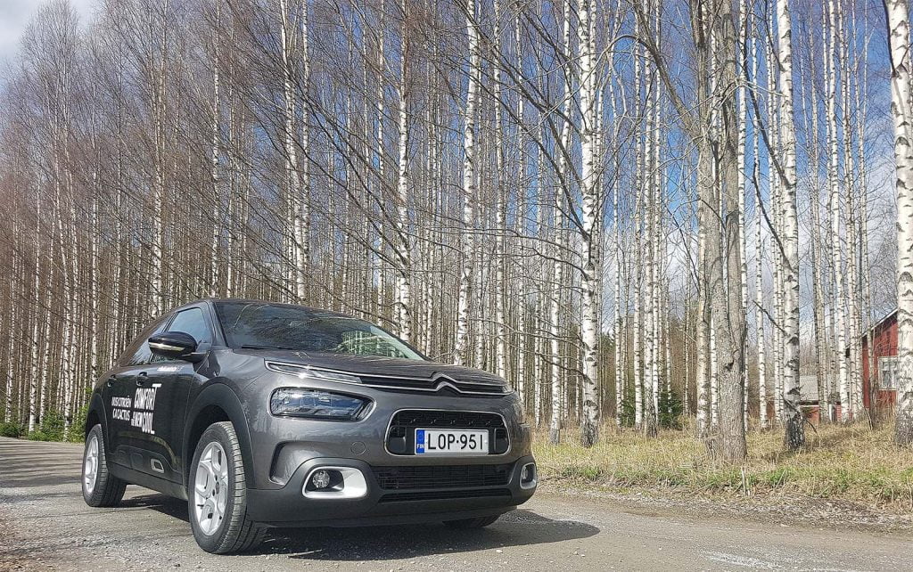 Koeajossa uusi Citroen C4 Cactus Koeajossa uusi Citroen C4 Cactus