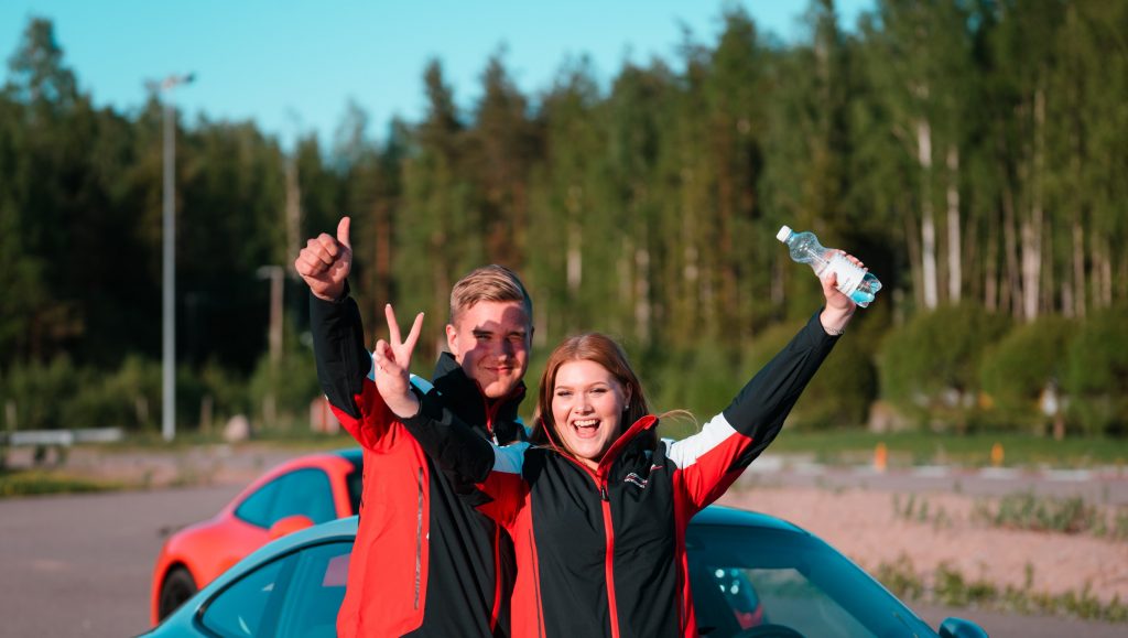 Mitä jos ensimmäinen ajamasi auto olisi Porsche? Mitä jos ensimmäinen ajamasi auto olisi Porsche?