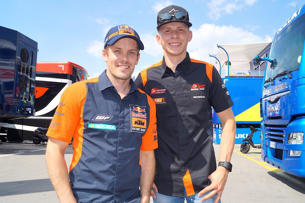 Suomalaista MotoGP-historiaa tehdään viikonloppuna: Kallio ja Tuuli viivalle Barcelonassa Suomalaista MotoGP-historiaa tehdään viikonloppuna: Kallio ja Tuuli viivalle Barcelonassa