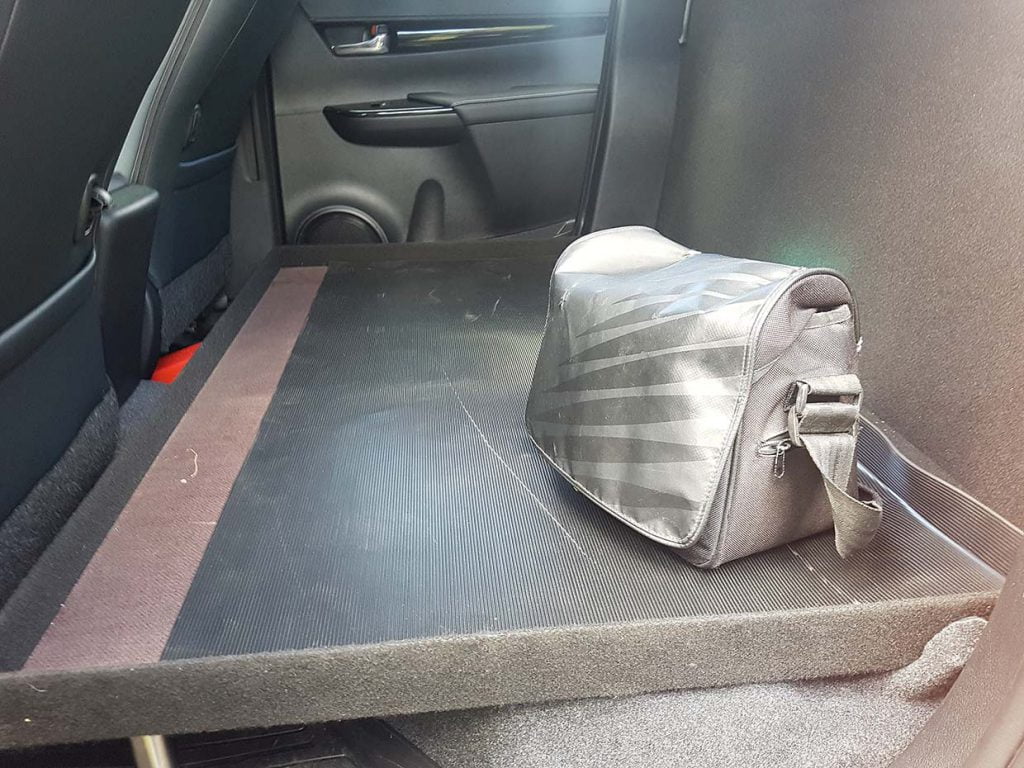 Miksi Toyota Hilux on niin suosittu? Miksi Toyota Hilux on niin suosittu?