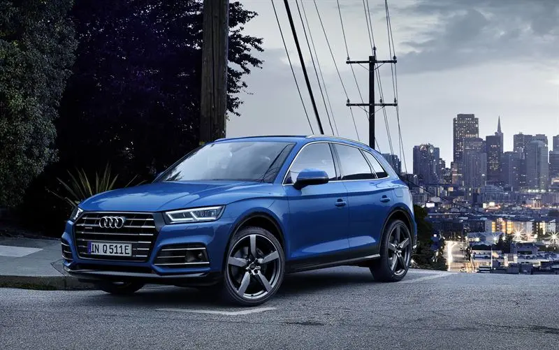 Uusi Audi Q5 55 TFSI e quattro – taloudellisuutta ja suorituskykyä ladattavalla hybridillä Uusi Audi Q5 55 TFSI e quattro – taloudellisuutta ja suorituskykyä ladattavalla hybridillä