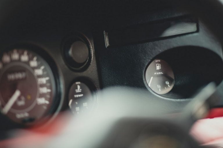 Kuuluuko auton vuokraan autovakuutus?