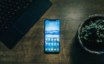 Mitä tehdä ollessasi jumissa liikennekaaoksessa – 5 vinkkiä kyllästyneille matkustajille "Aja tai Noppaa": Suomen Suosituimmat Moottoriurheilu-teemaiset Kasinopelit